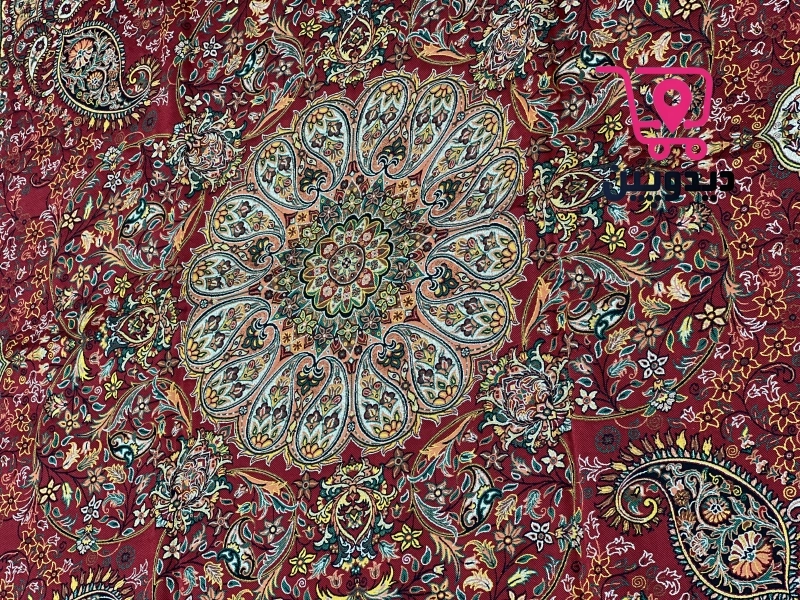 رومیزی ترمه 1×1 متر طرح سنتی رنگ قرمز