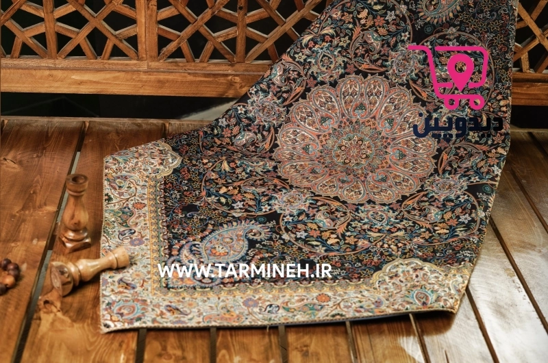 رومیزی ترمه یک در یک متر طرح سنتی رنگ سرمه ای